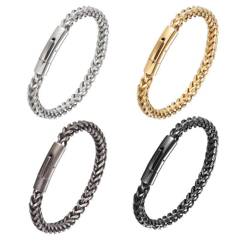 Men Accessories Ring And Bracelet - سوار رجالي من التيتانيوم الفاخر بتصميم