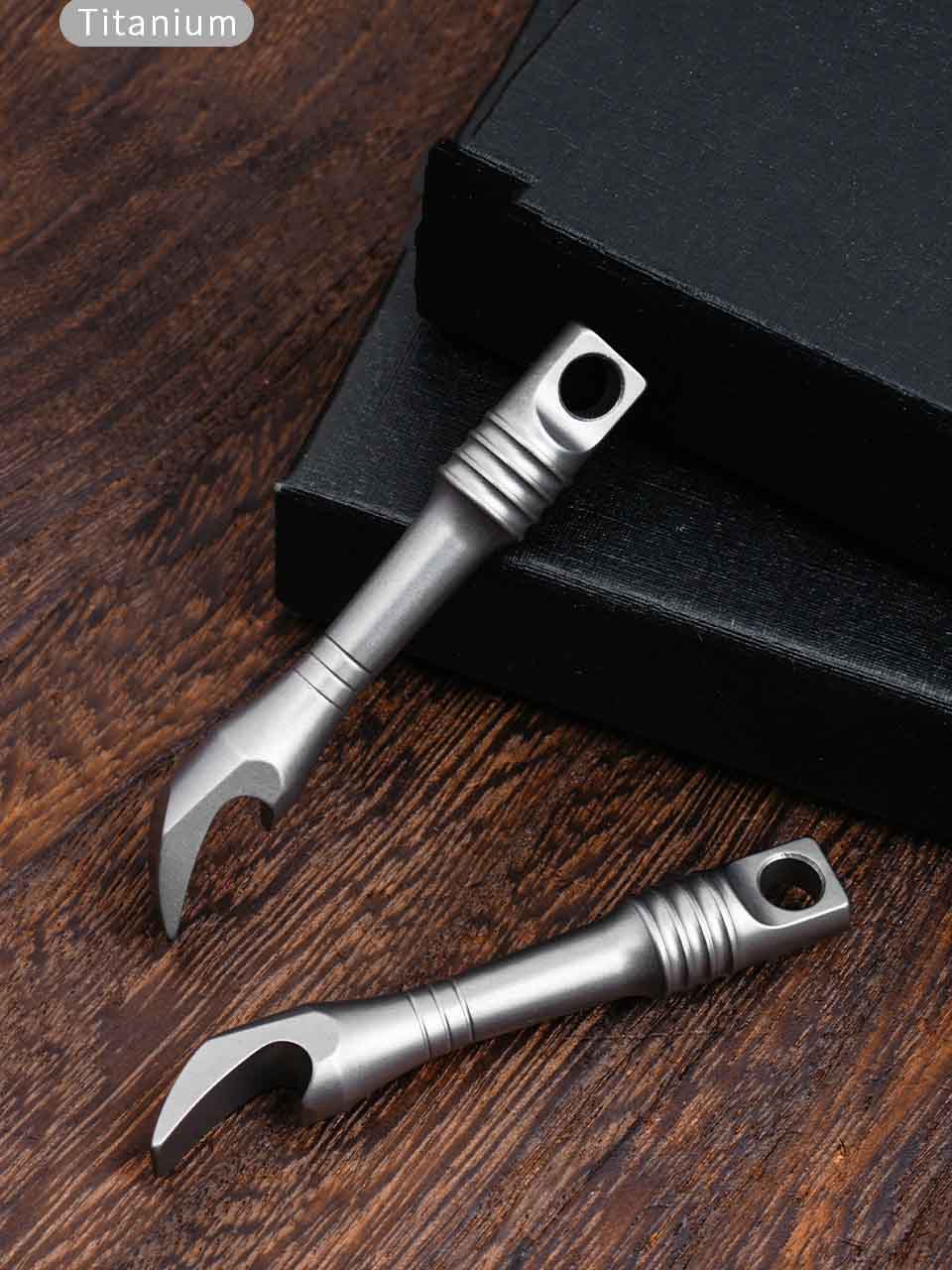 TC4 سبائك التيتانيوم المخل سلس - مراجعة Keychain Multi Tool وسعره