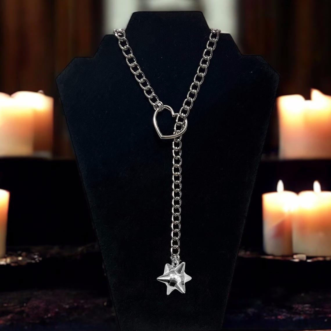 القوطية الغراب الجمجمة قلادة ل - مراجعة Men'S Vampire Accessories وسعره