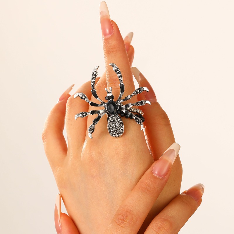سوار وخاتم وقلادة بتصميم عنكبو - مراجعة Men Accessories Ring And Bracelet وسعره