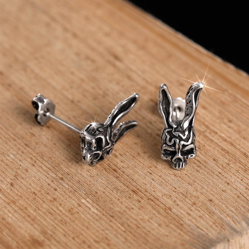 أقراط هويتان المرعبة على شكل م - مراجعة Men'S Vampire Accessories وسعره