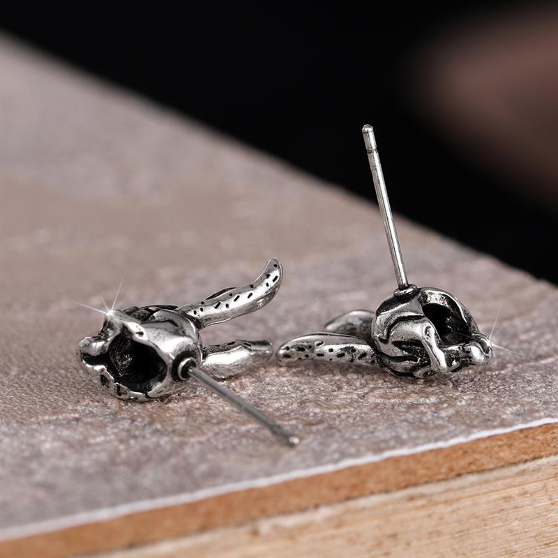 أقراط هويتان المرعبة على شكل م - مراجعة Men'S Vampire Accessories وسعره