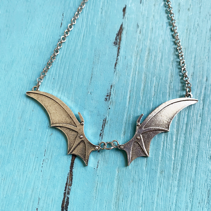 فاسق نمط شخصية مصاص دماء الخفا - مراجعة Men'S Vampire Accessories وسعره