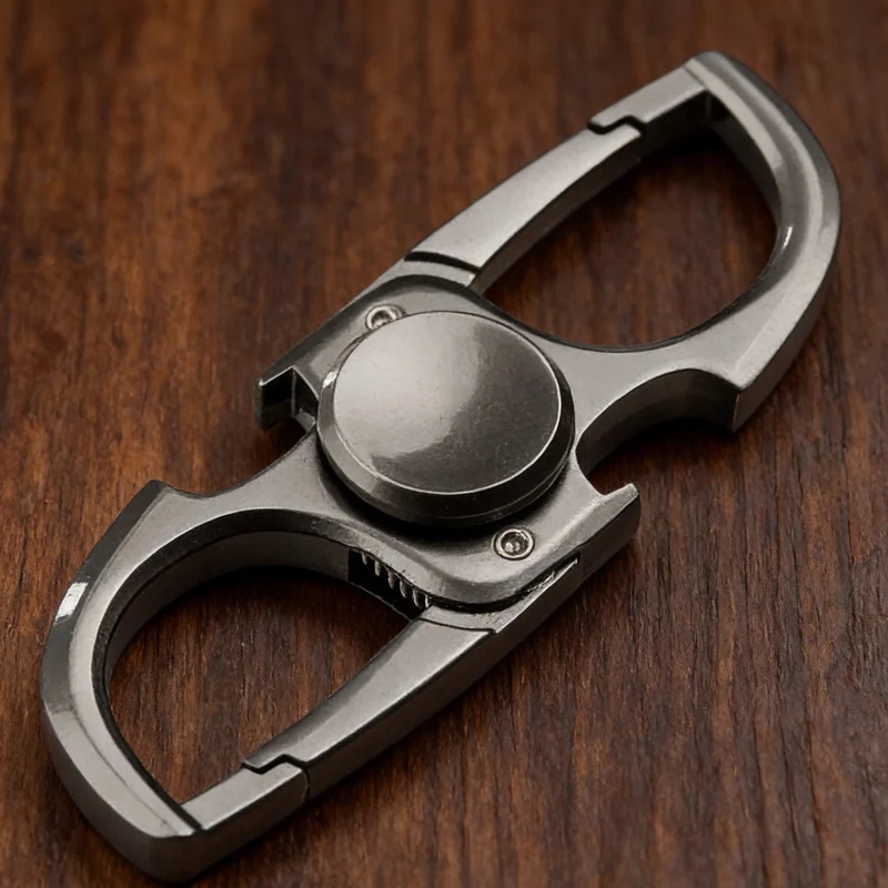 لعبة سبينر معدنية للأصابع، أدا - مراجعة Keychain Multi Tool وسعره