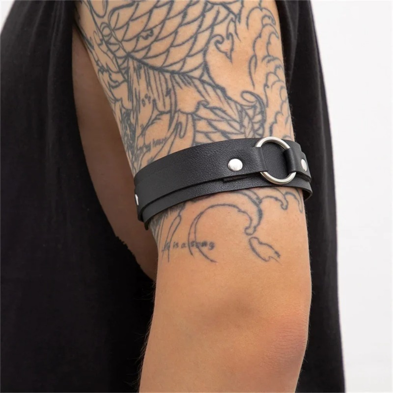 رباط ذراع جلدي للرجال، سوار ذر - مراجعة Men Accessories Ring And Bracelet وسعره